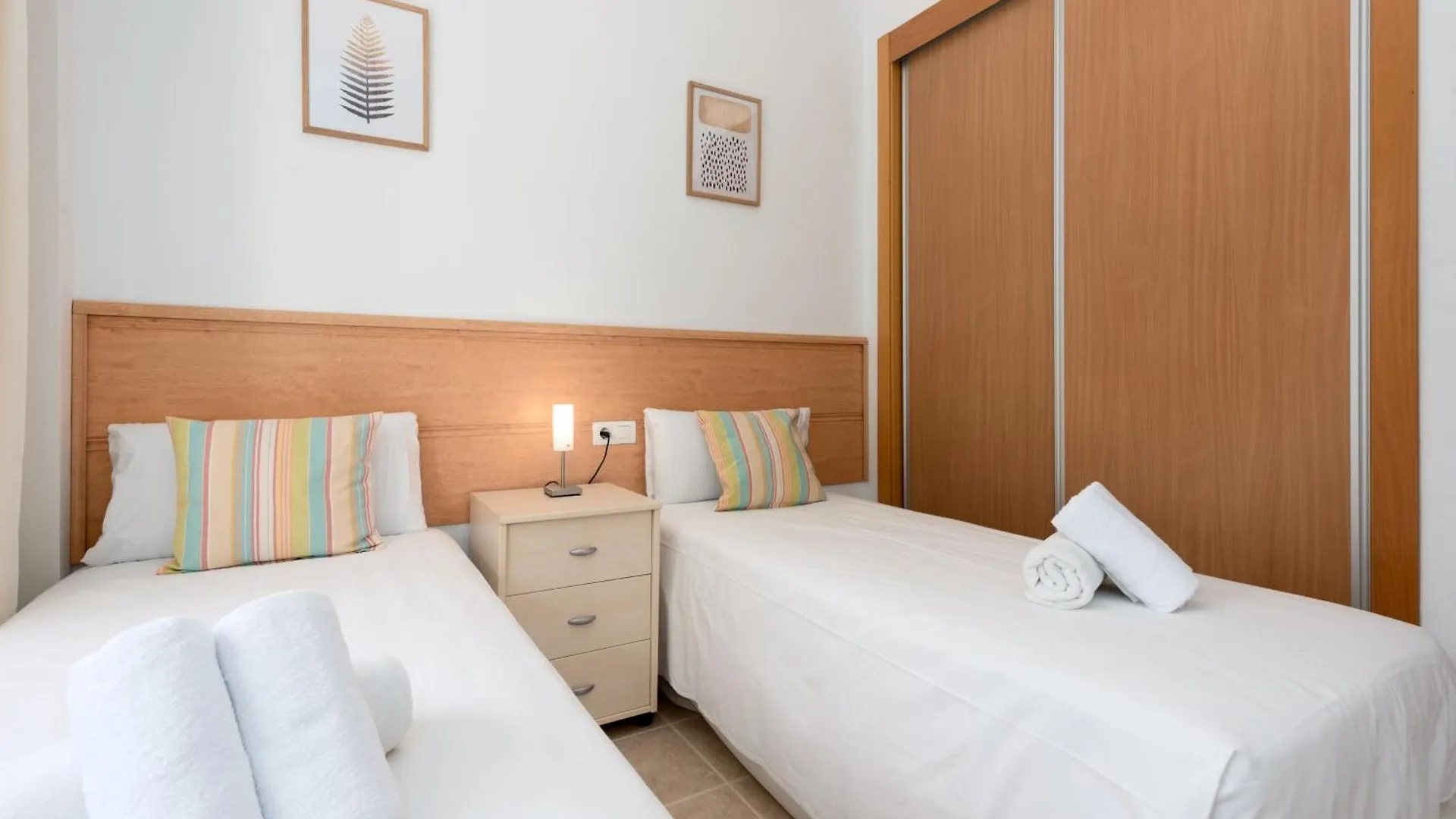 Casares Del Sol 2100 Apartment